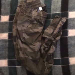 Camp pants